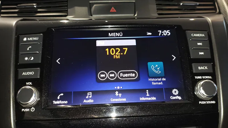 Nissan Frontier 2023