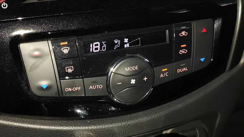 Nissan Frontier 2023