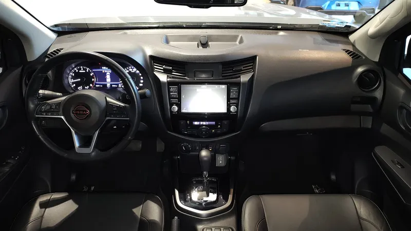 Nissan Frontier 2023