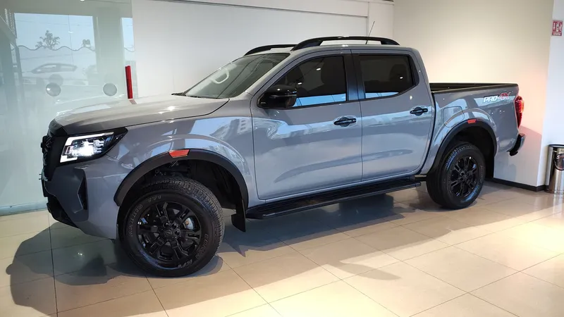 Nissan Frontier 2023