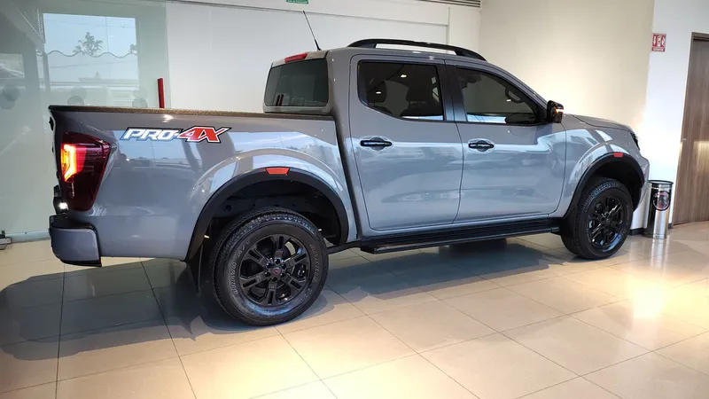 Nissan Frontier 2023