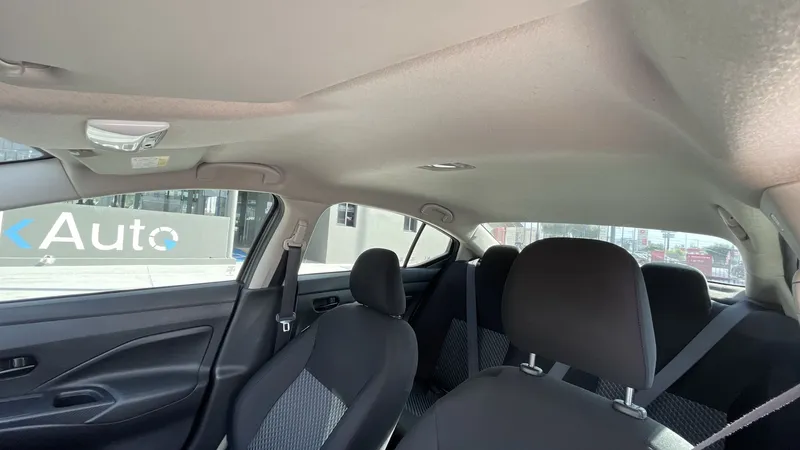 Nissan Versa 2023