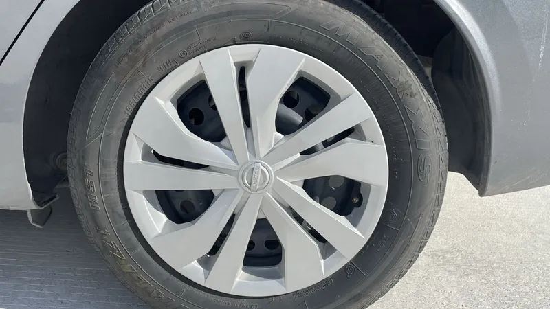 Nissan Versa 2023