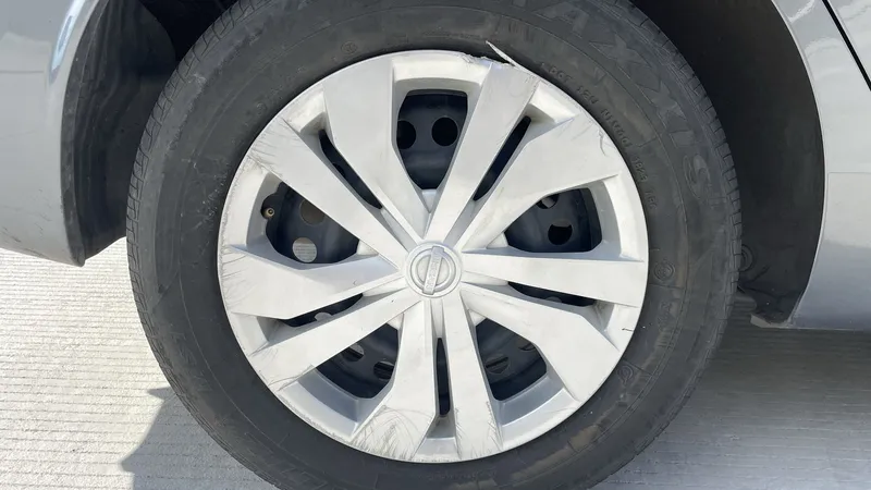 Nissan Versa 2023