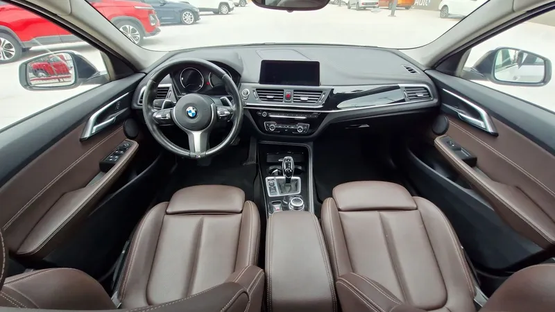 Bmw Serie 1 Sedán 2021