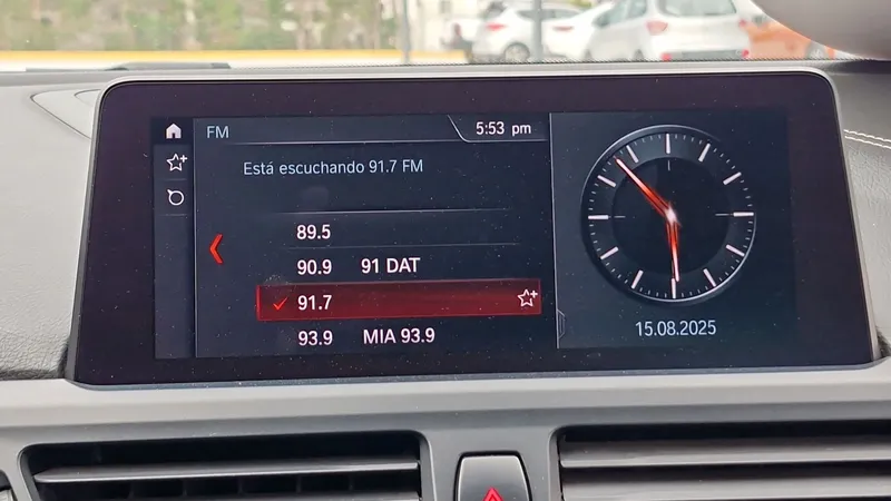 Bmw Serie 1 Sedán 2021