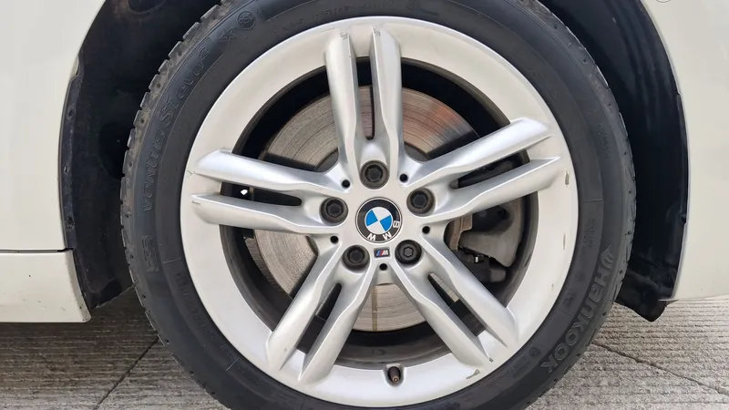 Bmw Serie 1 Sedán 2021