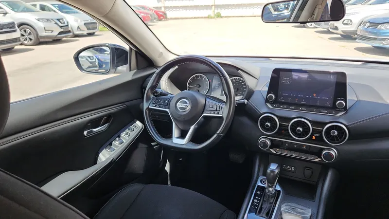 Nissan Sentra 2023