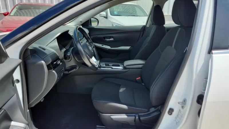 Nissan Sentra 2023