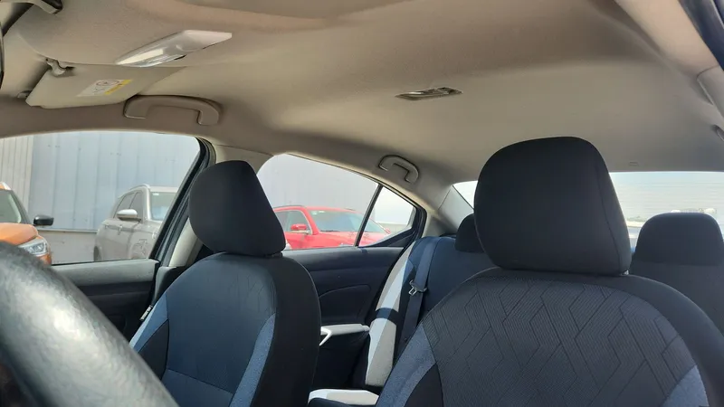Nissan Versa 2023