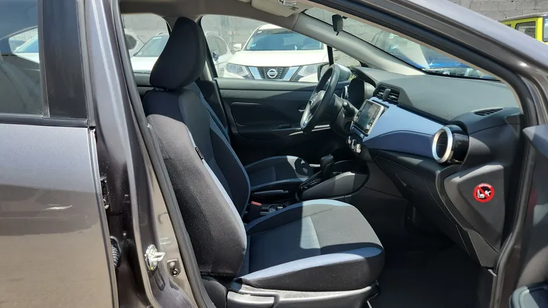 Nissan Versa 2023