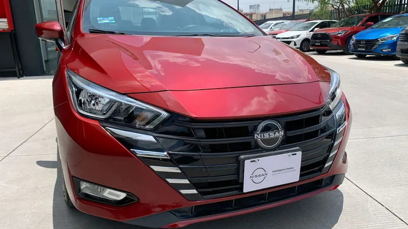 Nissan Versa 2023