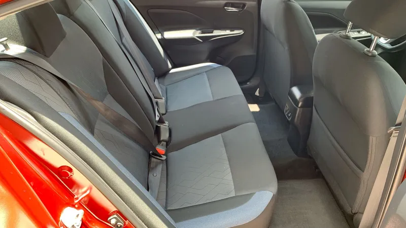 Nissan Versa 2023
