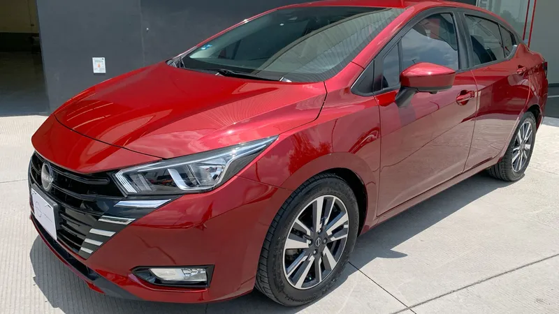 Nissan Versa 2023