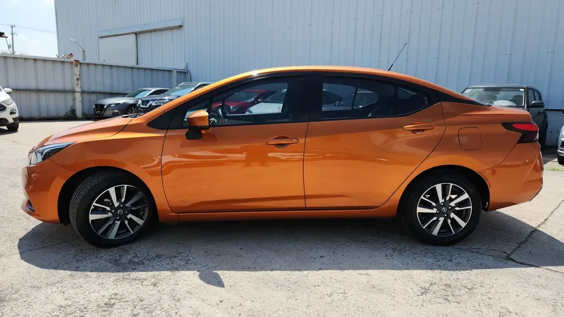 Nissan Versa 2022
