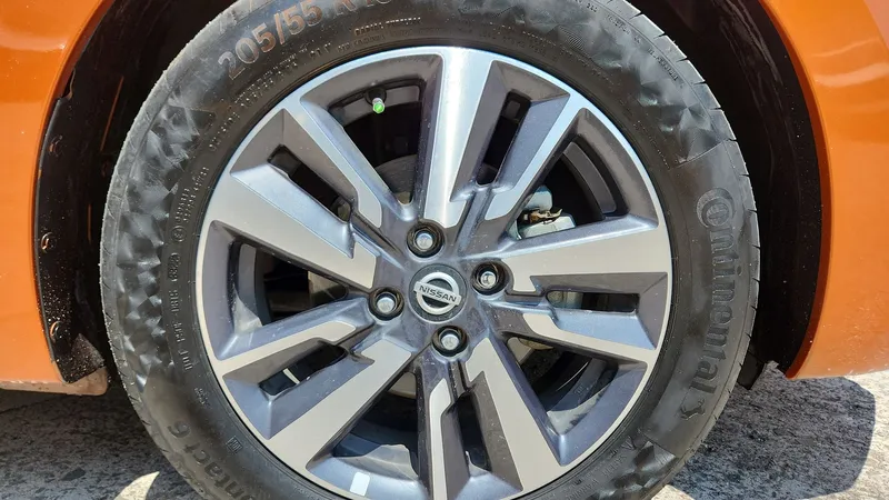 Nissan Versa 2022