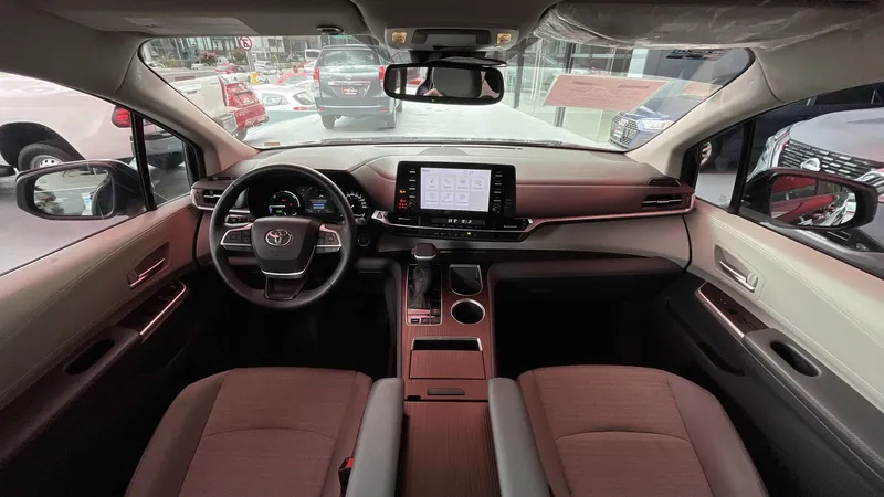Toyota Sienna 2022