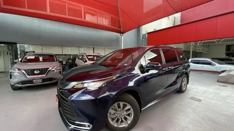Toyota Sienna 2022