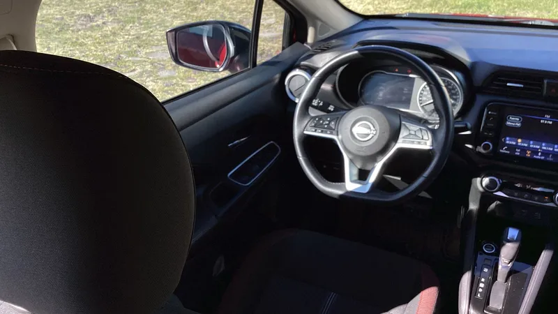 Nissan Versa 2023