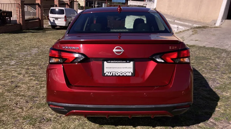 Nissan Versa 2023