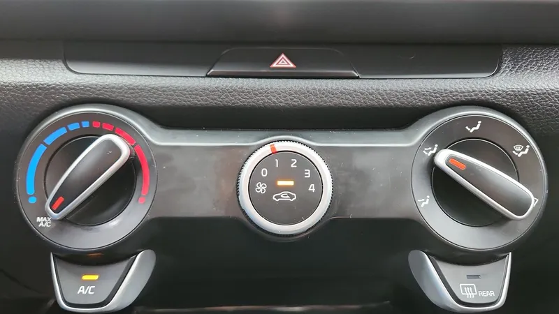 Kia Rio Sedan 2022