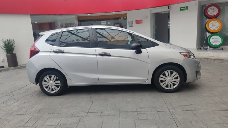 Honda Fit 2015