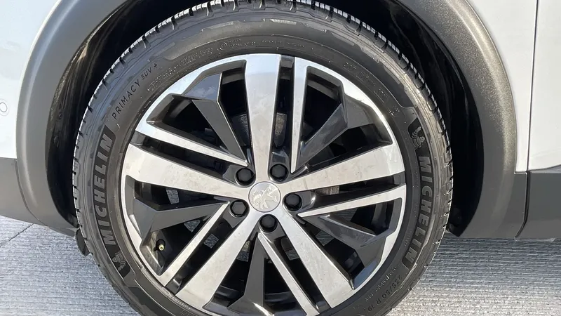 Peugeot Nueva 3008 2022