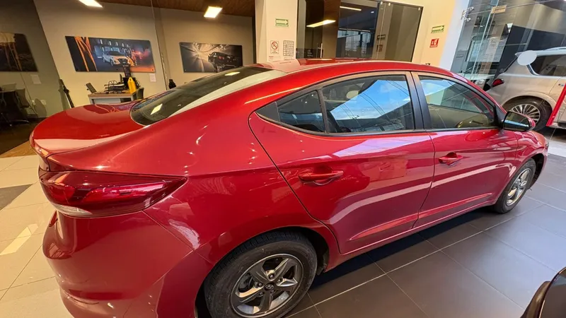 Hyundai Elantra 2018