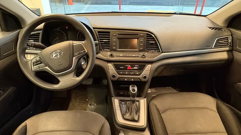 Hyundai Elantra 2018