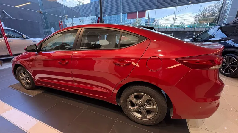Hyundai Elantra 2018