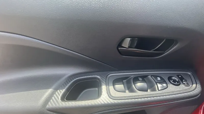 Nissan Versa 2024