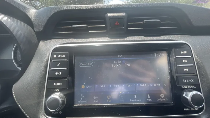 Nissan Versa 2024