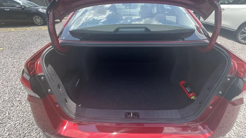 Nissan Versa 2024