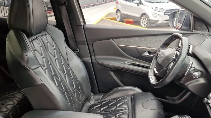 Peugeot 3008 2020