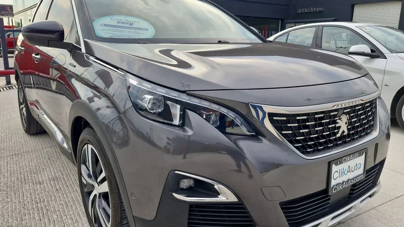 Peugeot 3008 2020