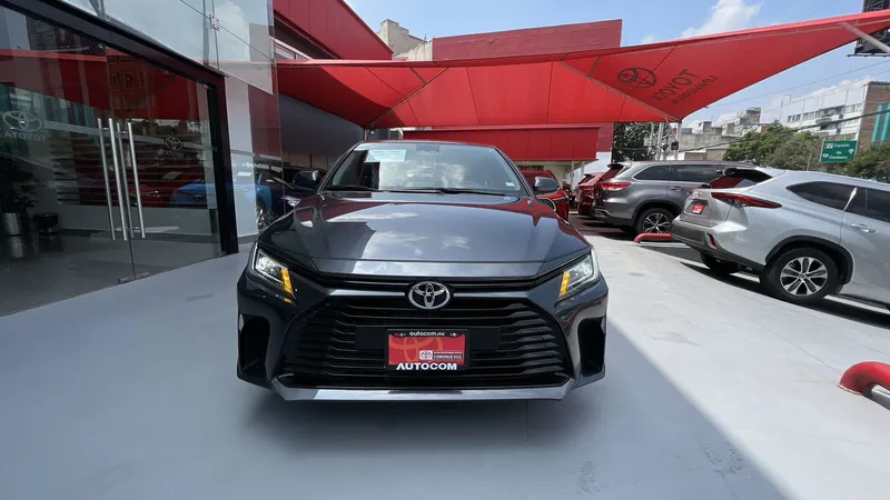 Toyota Yaris 2023