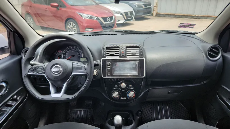 Nissan March 2024