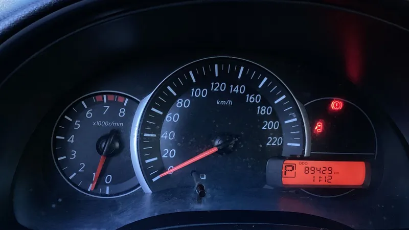 Nissan March 2018