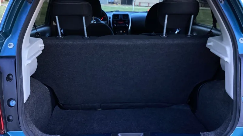 Nissan March 2018