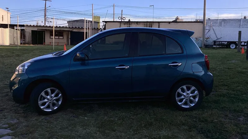 Nissan March 2018