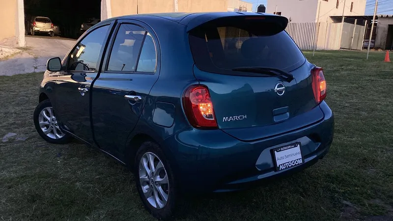Nissan March 2018