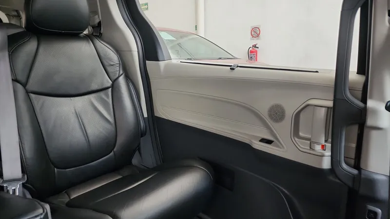 Toyota Sienna 2021