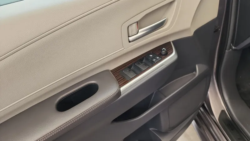Toyota Sienna 2021