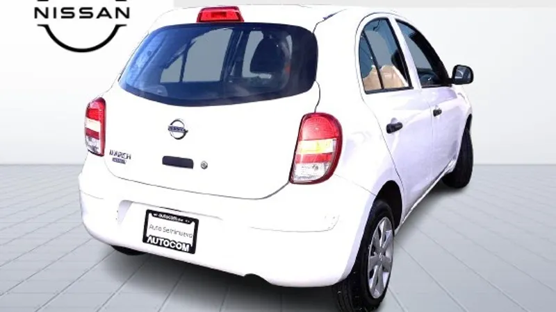 Nissan March 2019