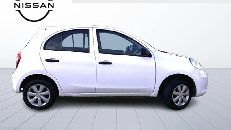 Nissan March 2019