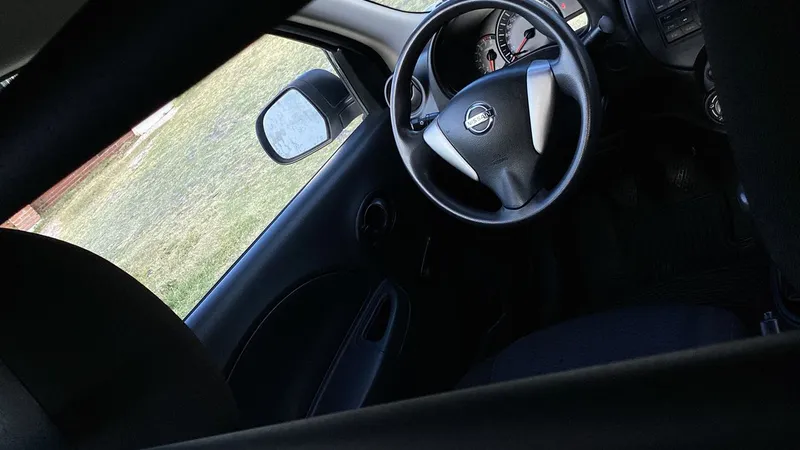 Nissan March 2019