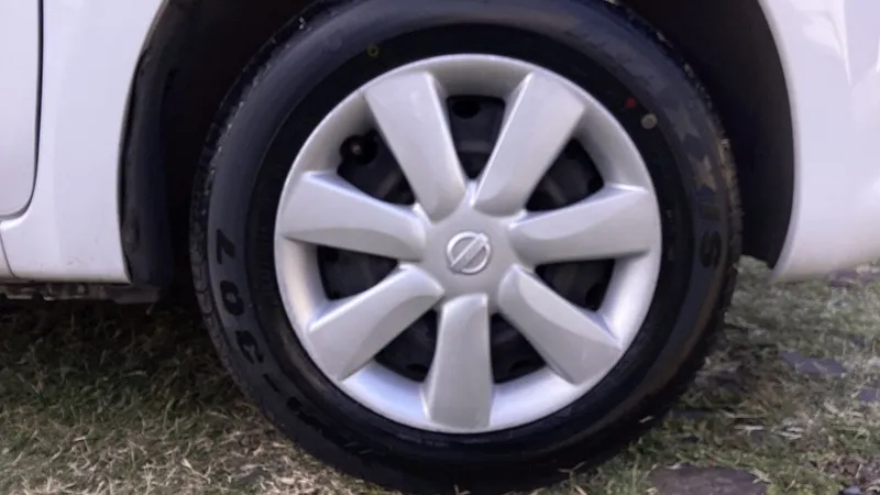 Nissan March 2019