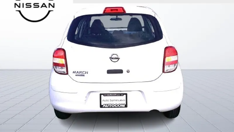 Nissan March 2019