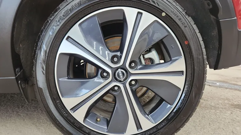 Nissan Kicks 2023