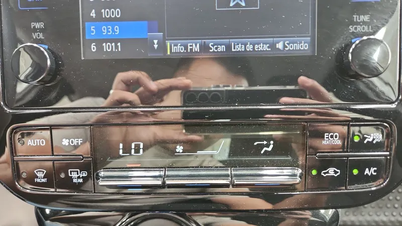 Toyota Prius 2019